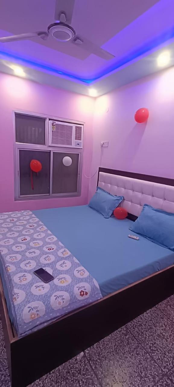 Shiv Kashi Paying Guest House Βαρανάσι Εξωτερικό φωτογραφία